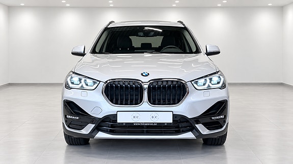 BMW X1 3 of 30