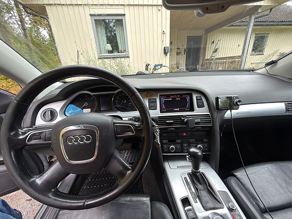 Audi A6 5 of 27