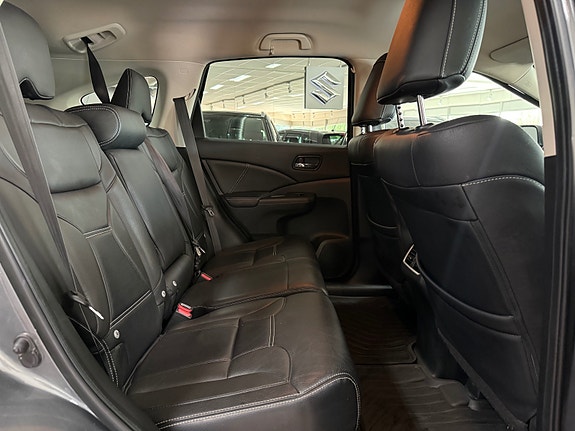 Honda CR-V 10 of 24
