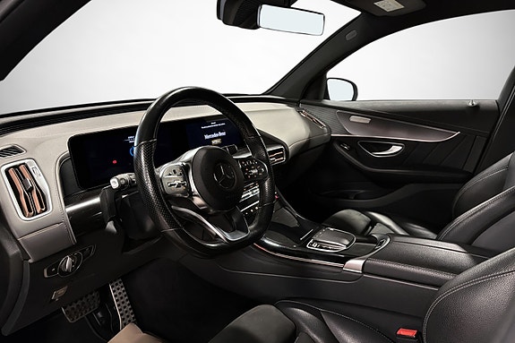Mercedes-Benz EQC400 12 of 29