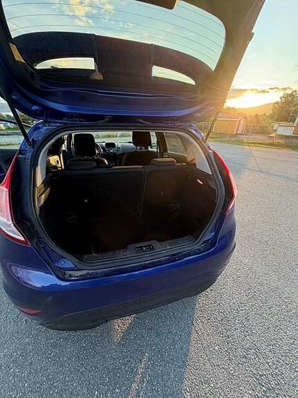 Ford Fiesta 9 of 10