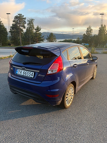 Ford Fiesta 3 of 10