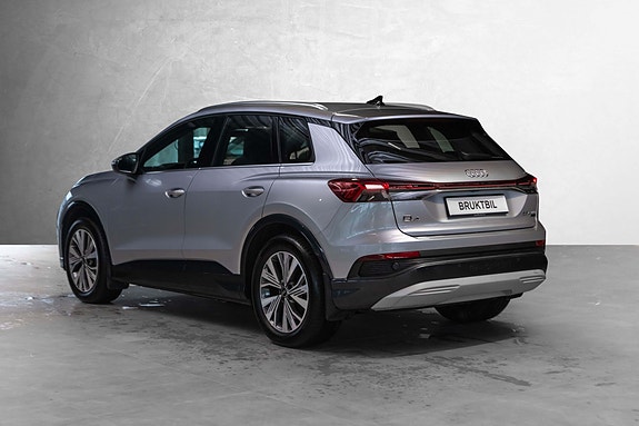 Audi Q4 e-tron 6 of 30