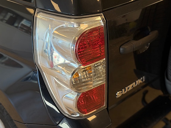 Suzuki Grand Vitara 12 of 30
