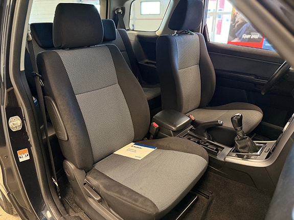 Suzuki Grand Vitara 26 of 30