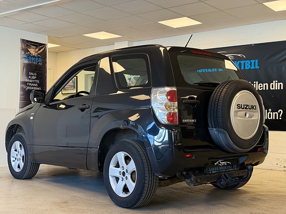 Suzuki Grand Vitara 10 of 30