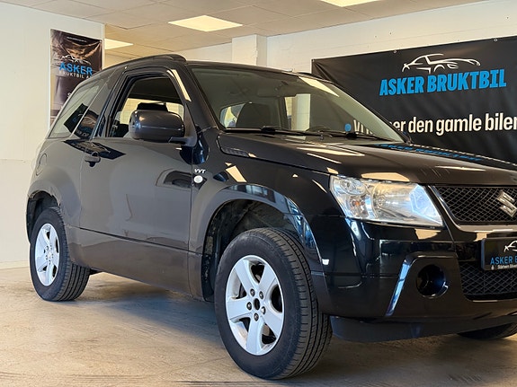 Suzuki Grand Vitara 2 of 30