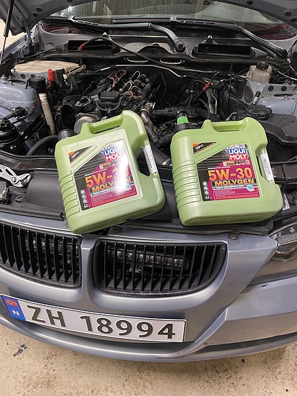 BMW 320d 23 of 27