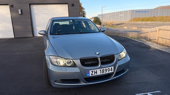 BMW 320d 5 of 27