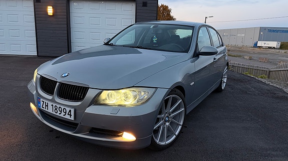 BMW 320d 2 of 27