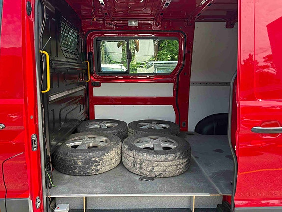 Volkswagen Crafter 10 of 30