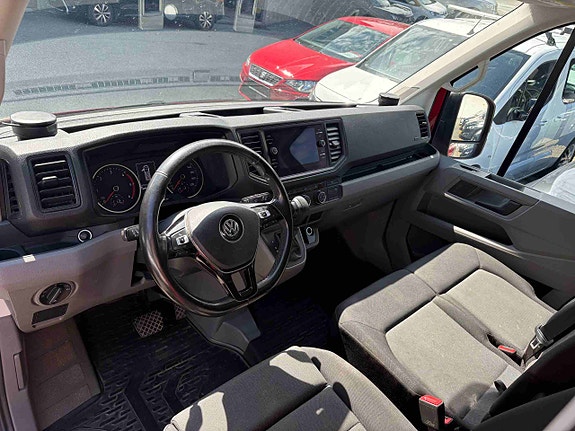 Volkswagen Crafter 14 of 30