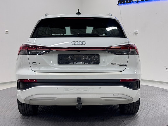 Audi Q4 e-tron 5 of 20