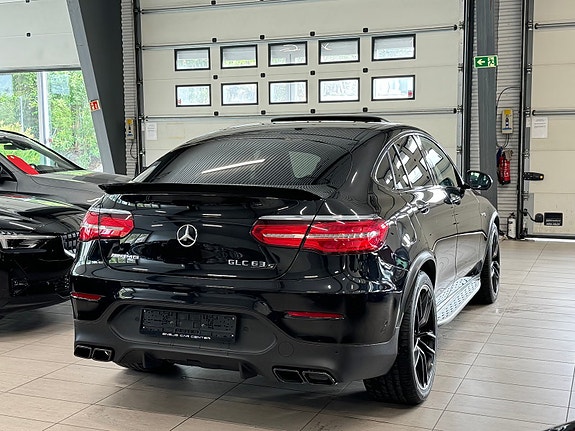 Mercedes-Benz GLC63 9 of 30