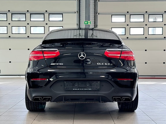 Mercedes-Benz GLC63 7 of 30