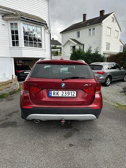 BMW X1 8 of 27