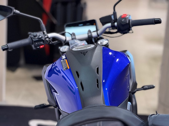Yamaha MT07 // Comfortseter, Varmeholker og Sidevesker inkludert! //- kun 1 stykk 13 of 27