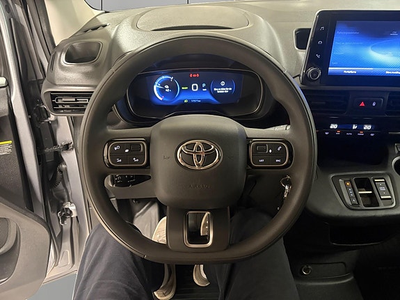 Toyota Proace City 13 of 23