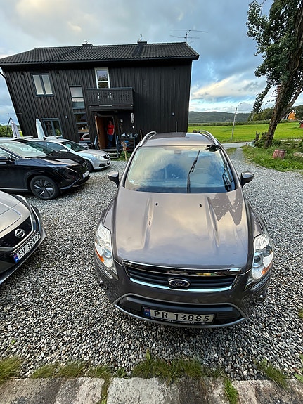 Ford Kuga 9 of 26