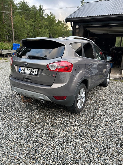 Ford Kuga 3 of 26