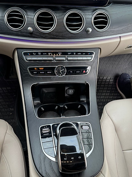 Mercedes-Benz E350 e 11 of 15
