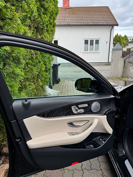 Mercedes-Benz E350 e 9 of 15