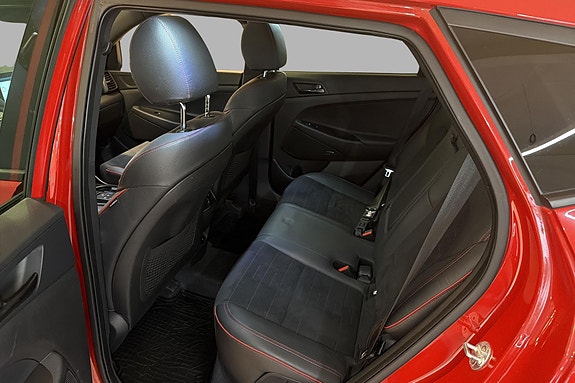 Hyundai Tucson 15 of 25