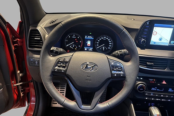 Hyundai Tucson 11 of 25
