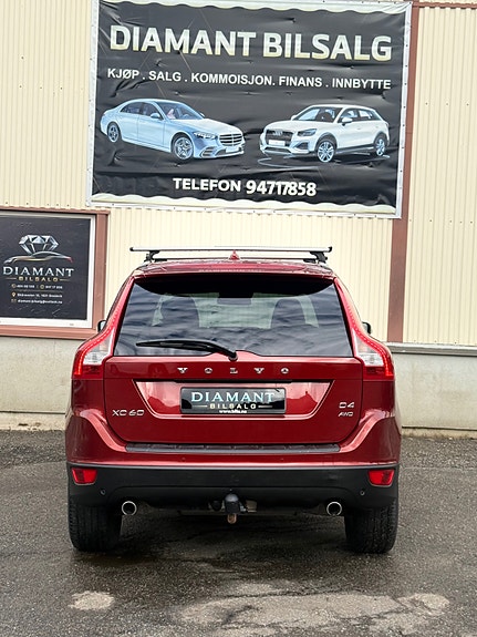 Volvo XC60 9 of 30