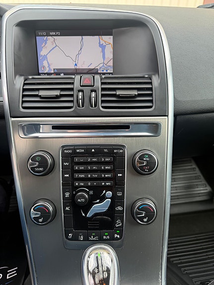 Volvo XC60 15 of 30