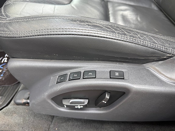 Volvo XC60 23 of 30