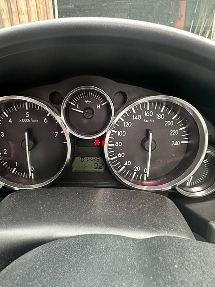 Mazda MX-5 4 of 11