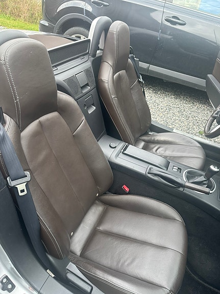 Mazda MX-5 9 of 11