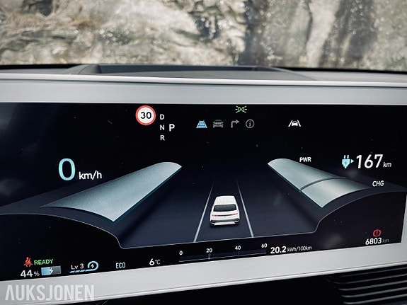 Hyundai Ioniq 5 27 of 30