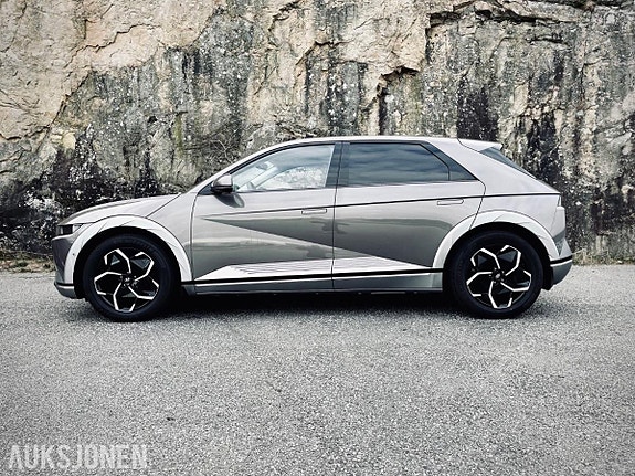 Hyundai Ioniq 5 13 of 30