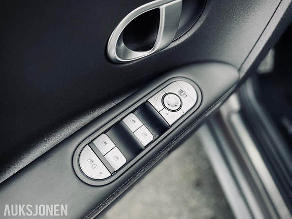 Hyundai Ioniq 5 16 of 30
