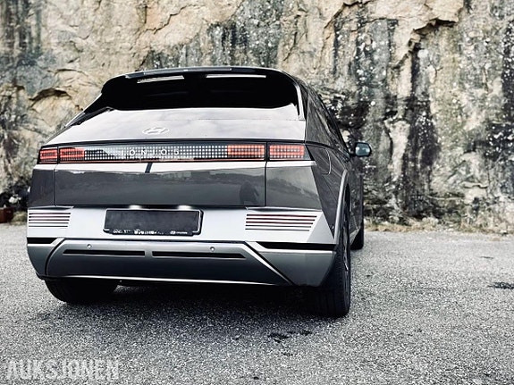 Hyundai Ioniq 5 9 of 30