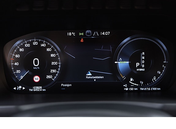Volvo XC90 15 of 30