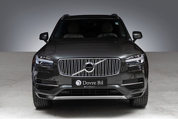 Volvo XC90 4 of 30