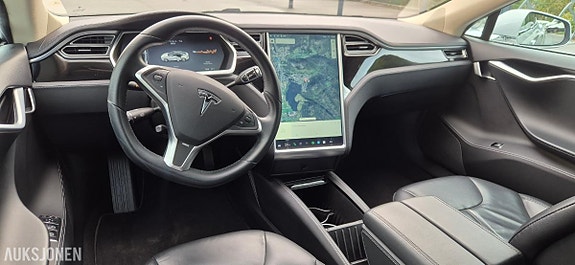 Tesla Model S 12 of 30