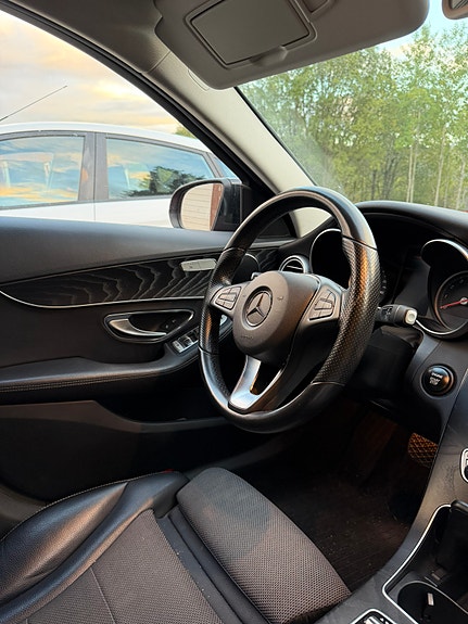 Mercedes-Benz C350 e 5 of 14