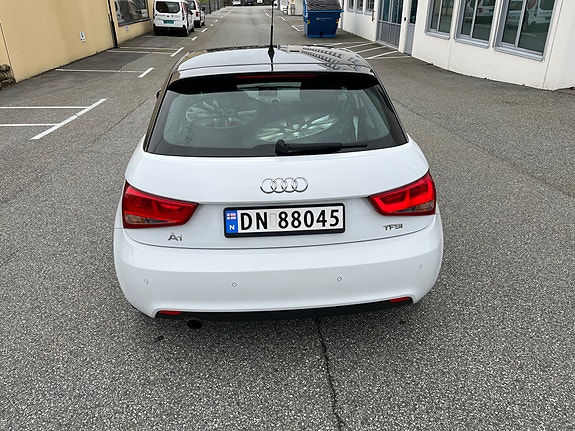 Audi A1 5 of 17