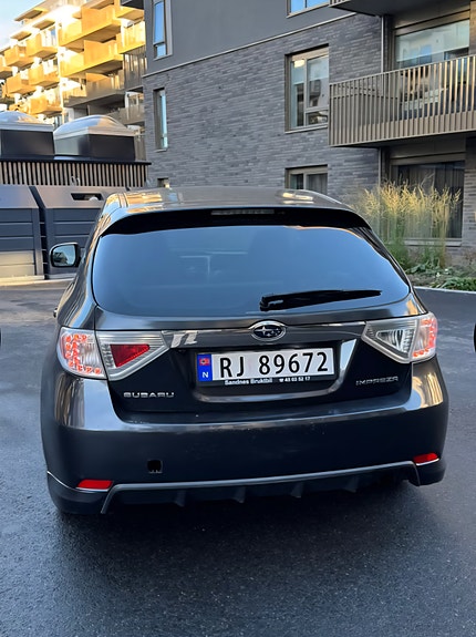 Subaru Impreza 8 of 11