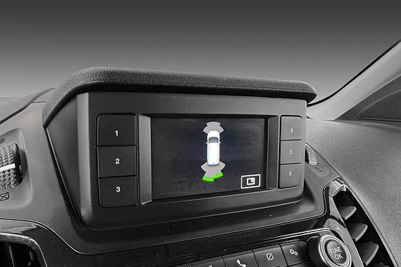 Ford Transit Connect 11 of 28