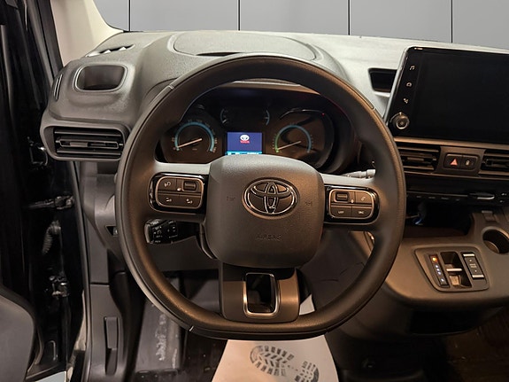 Toyota Proace City 14 of 30