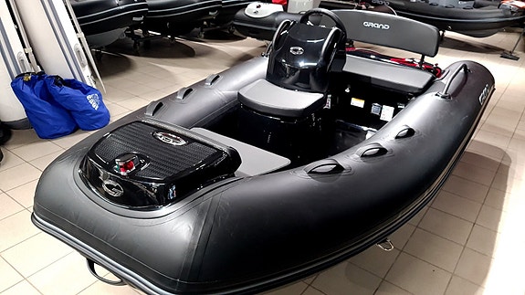 Grand 380 Ultimate Black Edition // Mercury F 20 ELPT EFI // Innbytte/Finans 3 of 11