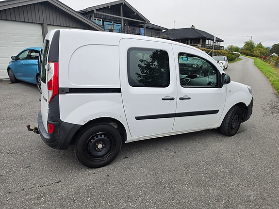 Renault Kangoo Express 19 of 22