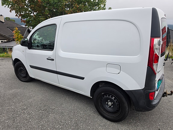 Renault Kangoo Express 11 of 22