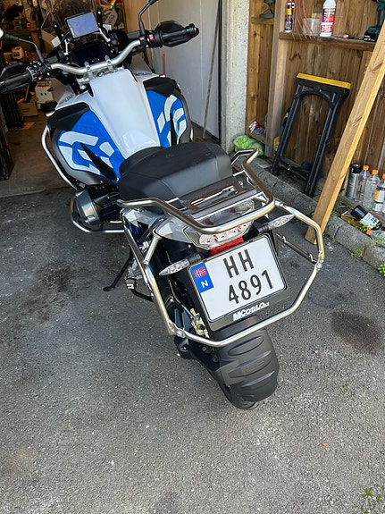 BMW R 1200 GS Adventure 4 of 8
