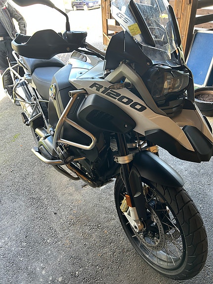 BMW R 1200 GS Adventure 3 of 8